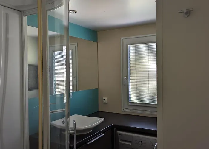 Mobil A 200m De La Au Des Pins Maritimes Hotel Hyères